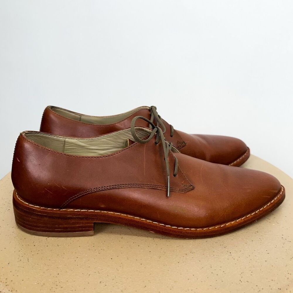 Nisolo Women’s James Oxford Brown Brandy Leather